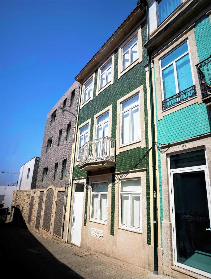 Downtown Porto Relaxed Apartment With Private Yard エクステリア 写真
