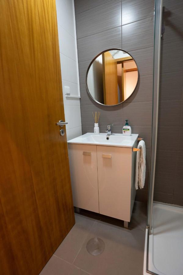 Downtown Porto Relaxed Apartment With Private Yard エクステリア 写真