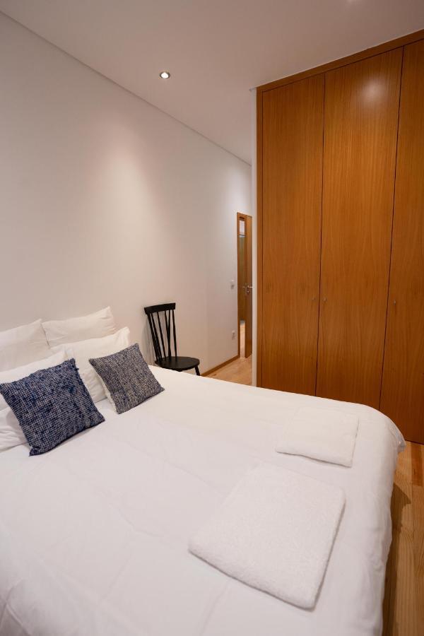 Downtown Porto Relaxed Apartment With Private Yard エクステリア 写真